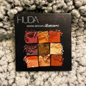 Huda Beauty: Warm Brown Obsessions
